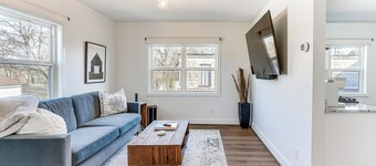 1 Mi to Kentucky Bourbon Trail! Louisville Condo