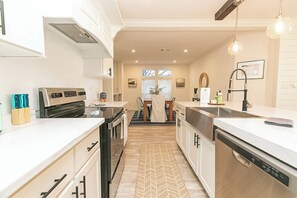 Nhà (4 Bedrooms) | Nội thất