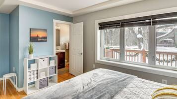 House (6 Bedrooms) | Interior