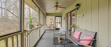 Apartment (3 Bedrooms) | Front of property