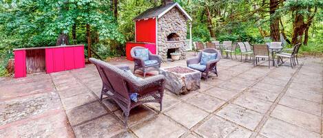 House (3 Bedrooms) | Front of property