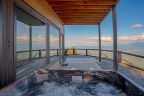 Terrace/patio - Wynnward Ridge Retreat ~ Pickleball, Putt-Putt, Pool, Fire Pit, and More! (Sevierville)
