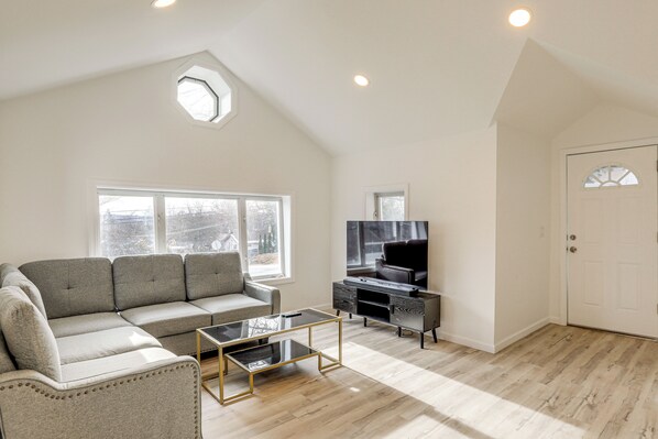 Interior - Home w/ Lake Views & Deck in New Jersey Highlands! (Stanhope)