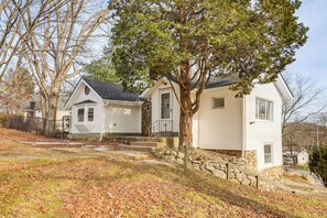 Interior - Home w/ Lake Views & Deck in New Jersey Highlands! (Stanhope)