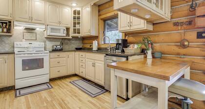 Trail Access! Up North Family Cabin Near Lake