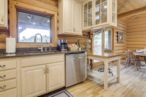 House (3 Bedrooms) | Interior - Trail Access! Up North Family Cabin Near Lake (Dunbar)