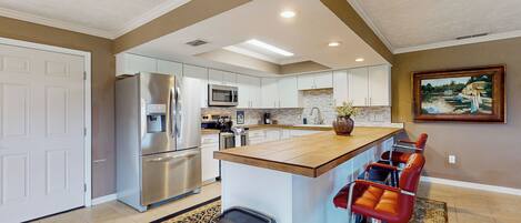 House (2 Bedrooms) | Interior