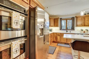 House (4 Bedrooms) | Interior - Rare Gem on a Ravine, Family Home in North Mankato (Mankato)