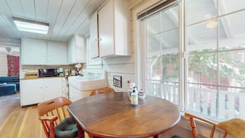 Rumah (1 Bedroom) | Interior