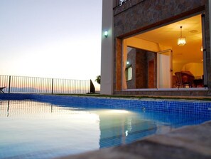 Uppvärmd pool