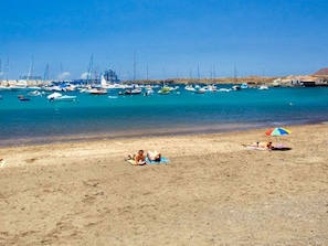 Beach - "Primavera by Interhome (Costa del Silencio)