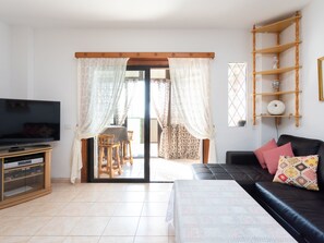 DVD player - Apartment direkt am Meer by Interhome (Costa del Silencio)