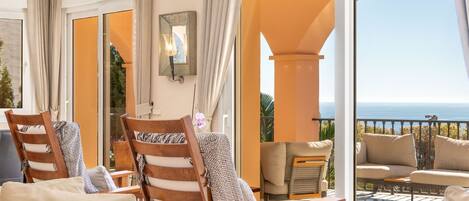 リビング エリア