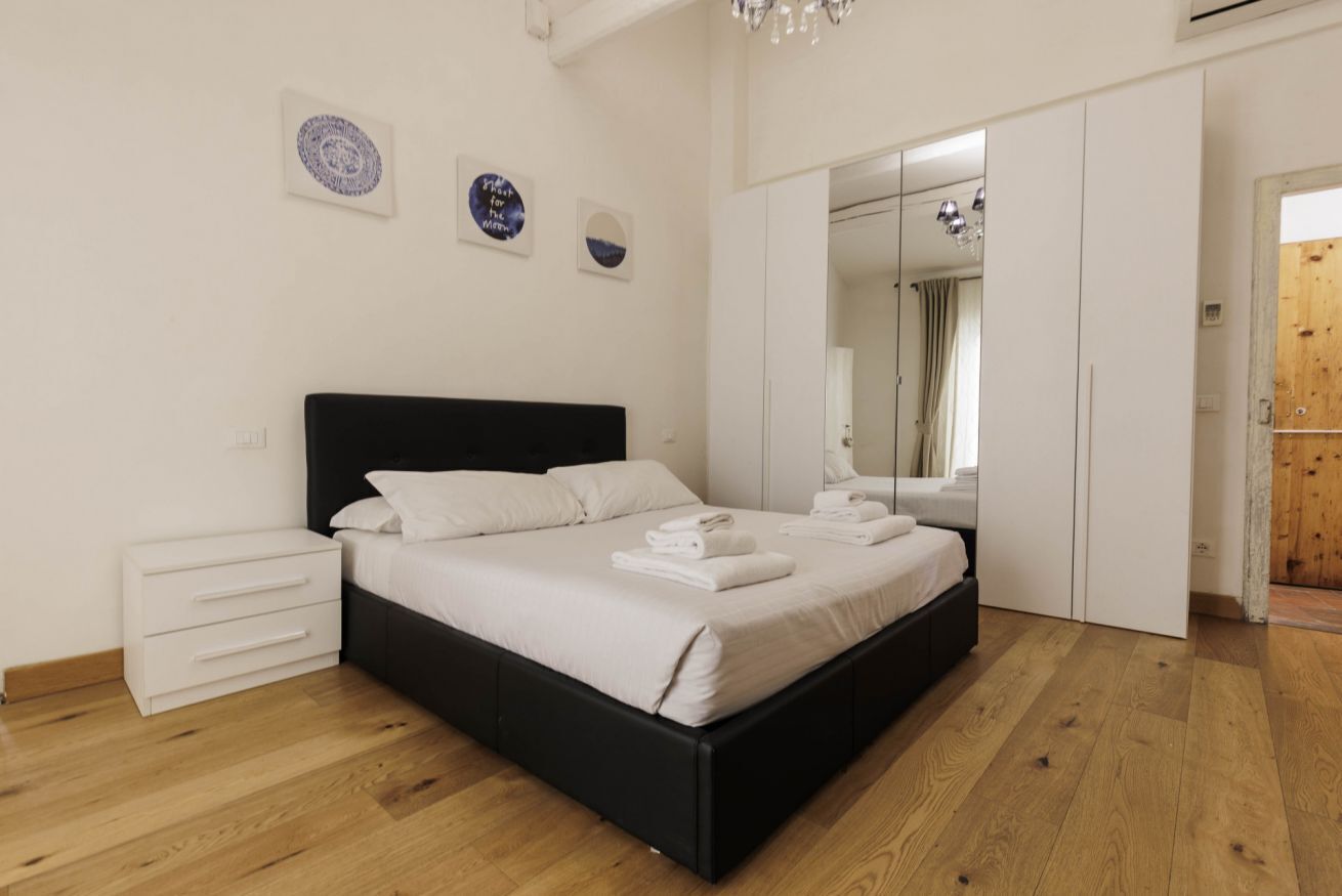 مكواة/لوح كي