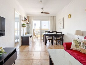 Living area - Apartment La Arena by Interhome (Los Gigantes)