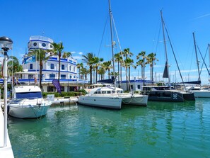 Marina - Studio für 4 Personen und 1 Kind in Andalusien by Interhome (Estepona)