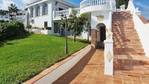 Unclassified image, 5 of 43, button - Villa Sur by Interhome (Almuñécar)