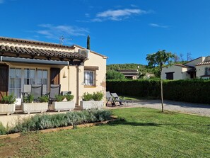 Terrace/patio - Casa Palmeres by Interhome (Torroella de Montgri)