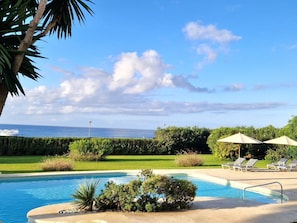 Pool - Strandlage Neptuno I, Elviria-Marbella by Interhome (Marbella)