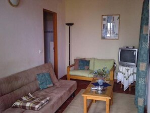 TV - Casa Rosamar 8 by Interhome (Puerto de la Cruz)