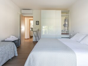 Internet - Haus am Meer -zweite Reihe- Wi-Fi, Garten by Interhome (Roseto degli Abruzzi)