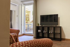 Flat-screen TV - Sweet House In Pepi Street (Florence)