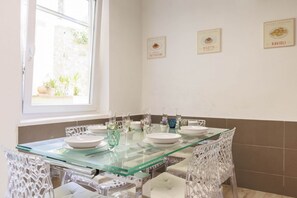 Dining - Sweet House In Pepi Street (Florence)