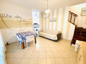 TV - OSTI 100 by Interhome (Comacchio)