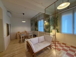TV - Haus Torre Melograno von Holiday World by Interhome (Genova)