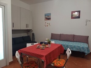 Dining - Casa Awj von Holiday World by Interhome (Genova)