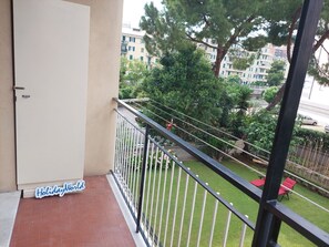 Property grounds - für 4 Personen ca. 65 m² in Genua, Norditalien (Ligurien) by Interhome (Genova)
