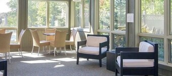 Walk to Ski Lifts with Perfect Location! 3 Bedroom Townhome plus Loft.