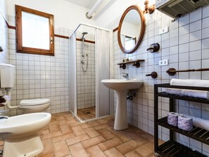Towels - Bouganville' Anwesen mit Terrasse by Interhome (Montespertoli)