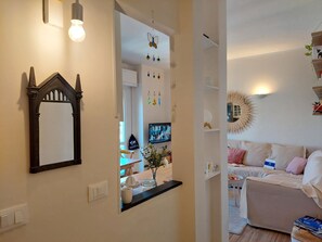 TV - Casa Rossetti bei Holiday World by Interhome (Genova)