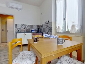 Dining - Wohnung 'Viola's House by Interhome (Genova)