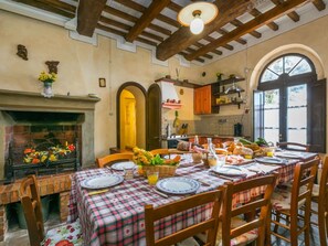 Dining - Villa Antica Pietra by Interhome (Castelfalfi)