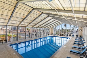 Apartment, 3 Schlafzimmer | Pool | Innenpool, beheizter Pool