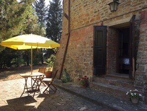 Outdoor dining - La Terrazza by Interhome (Castelfalfi)