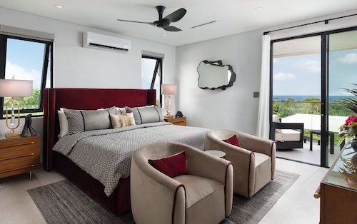 Apes Hill - Fresh Wind 4 Bedroom Villa