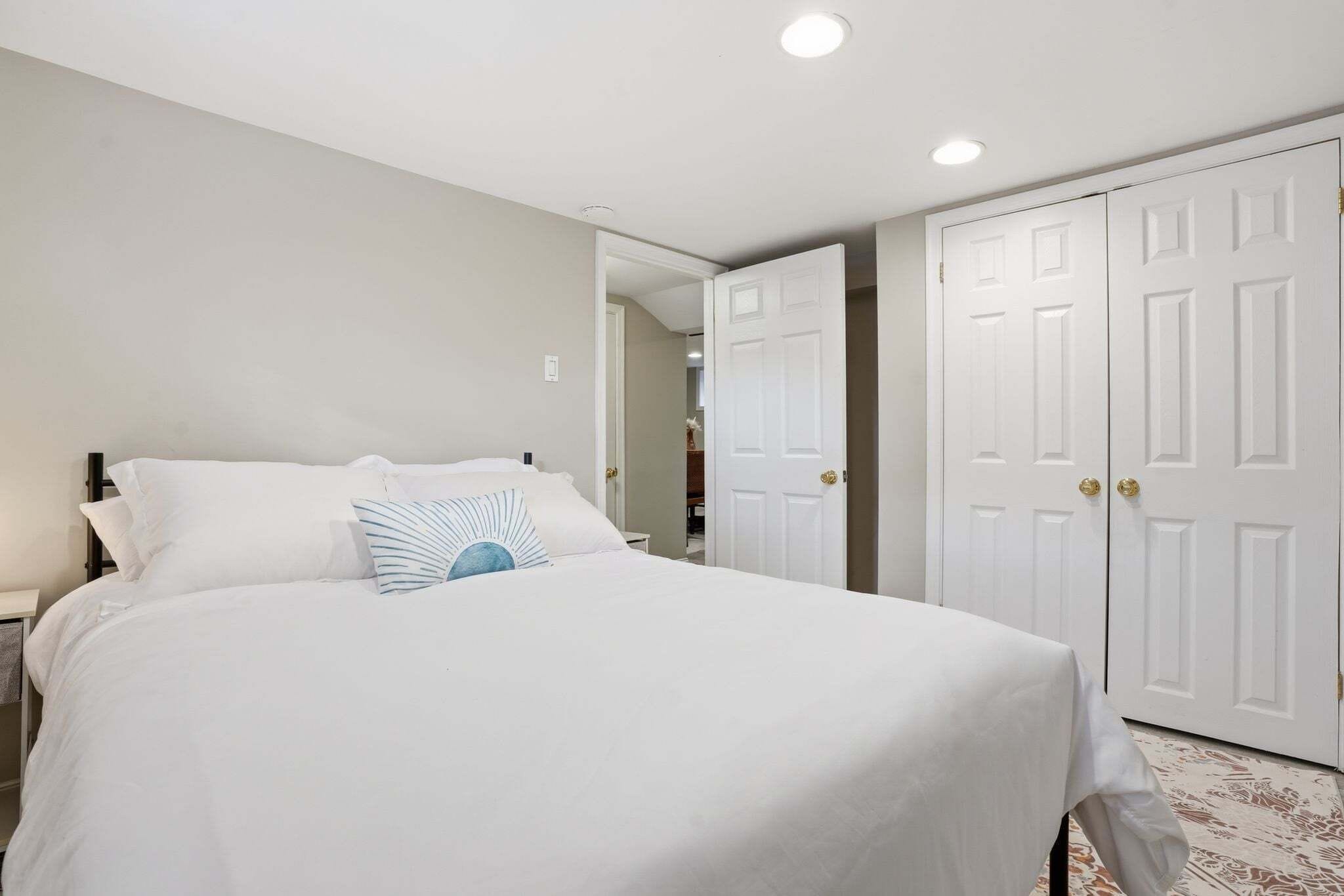 House, 3 Bedrooms | 3 bedrooms, desk, laptop workspace, iron/ironing board