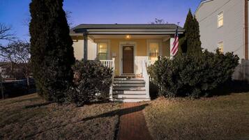 House, 3 Bedrooms | Exterior