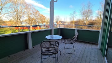 Classic Double Room, Park View | Premium bedding, desk, free WiFi, bed sheets