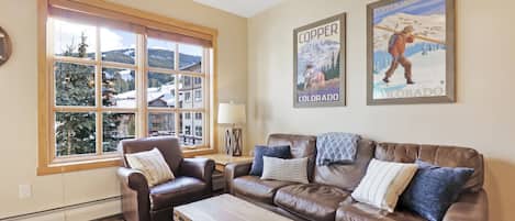 Appartement, 2 slaapkamers | Woonruimte | Smart-tv