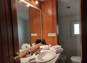 Bathroom - Casa Amplia en Sierra Nevada 8 Pax  (Sierra Nevada)