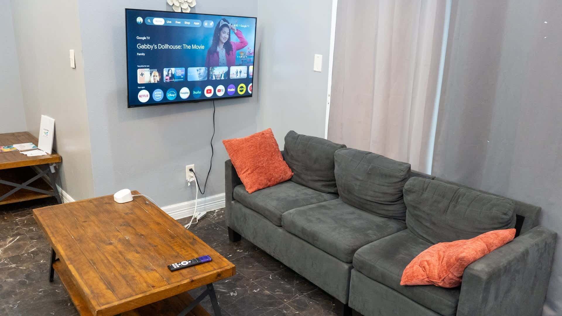 Apartment, 2 Bedrooms | Living area