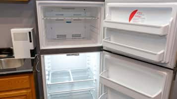 Apartment, 2 Bedrooms | Interior