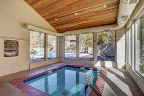 Pool - 1102 Flying Dutchman 2 Bedroom Condo (Keystone)