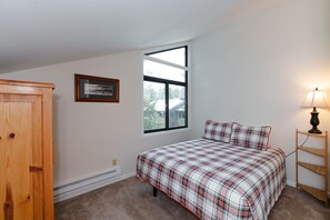 2 bedrooms, free WiFi - 1102 Flying Dutchman 2 Bedroom Condo (Keystone)