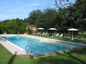 Pool - 1-Schlafzimmer-Wohnung, die für Rollstuhlfahrer zugänglich ist by Interhome (Reggello)