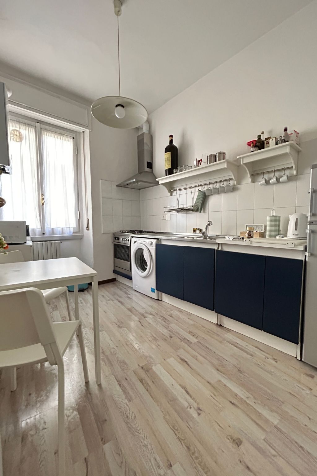 Fridge, microwave, cookware/dishes/utensils